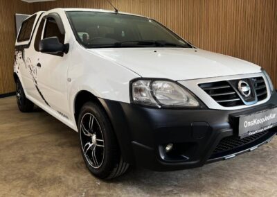 2018 Nissan Np200 1.6i (aircon)